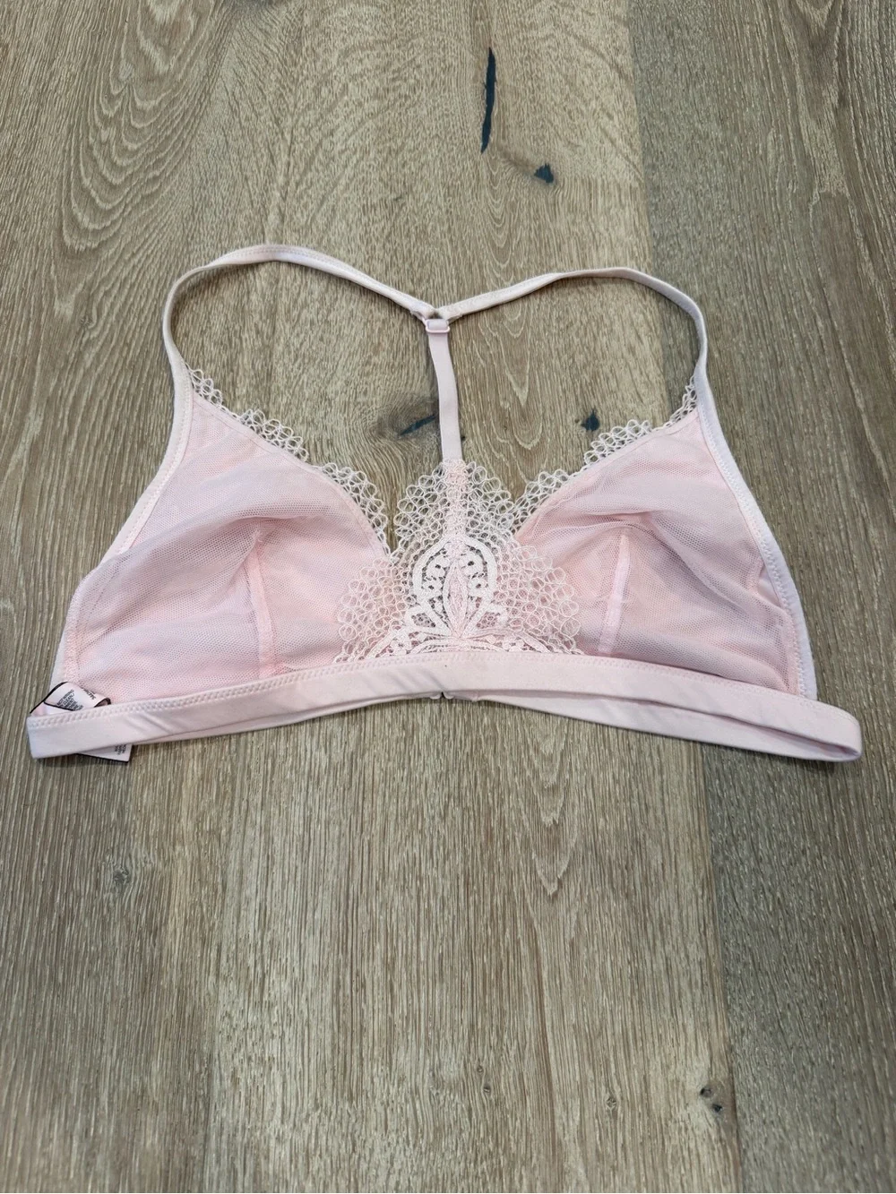 Victorias Secret edges light thin